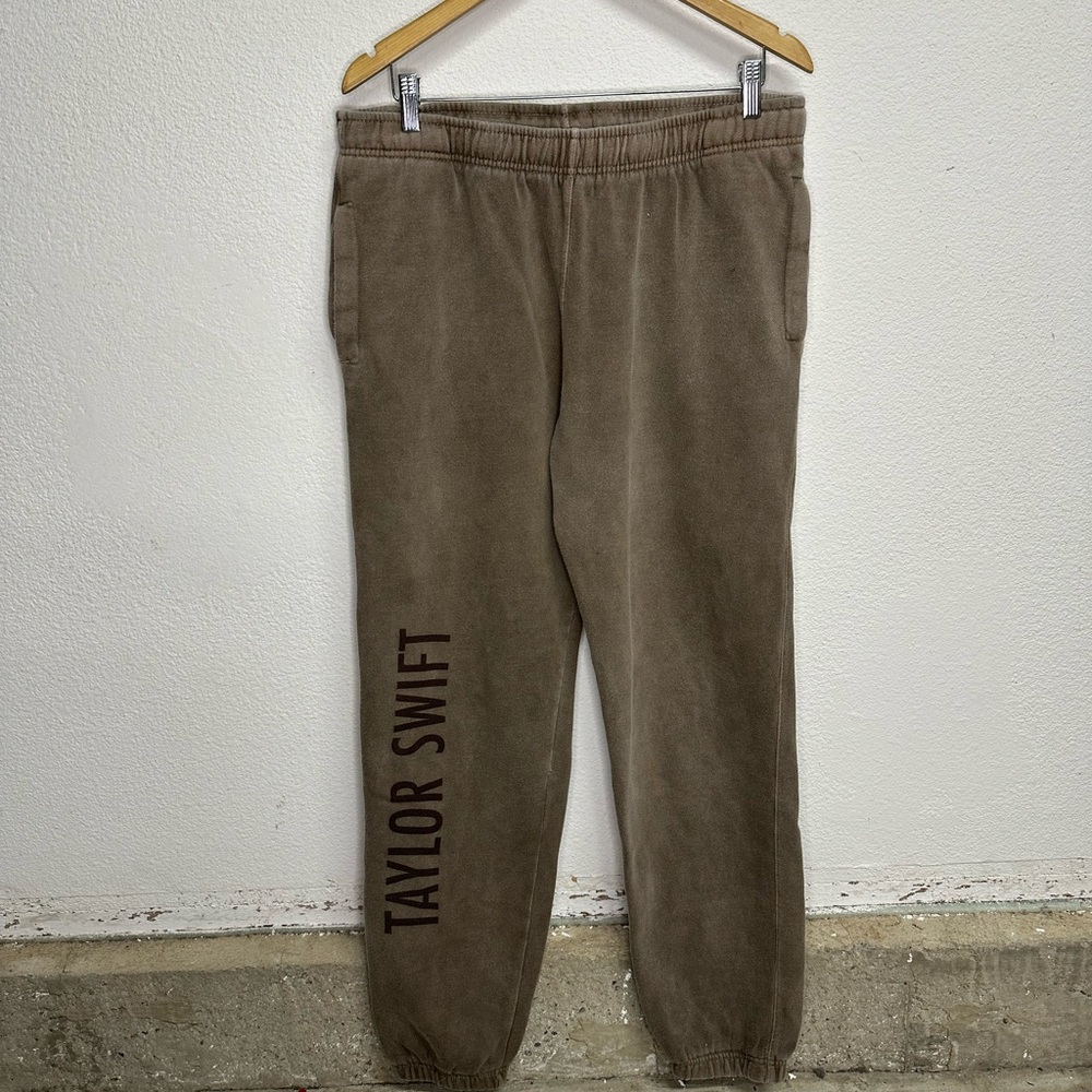 Taylor Swift Brown Sweatpants Large Women’s